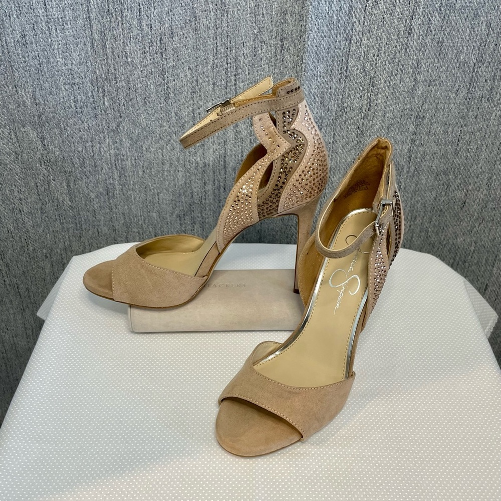 Jessica Simpson suede heeled sandals, with crystal embellishment’s size 7 1/2.
